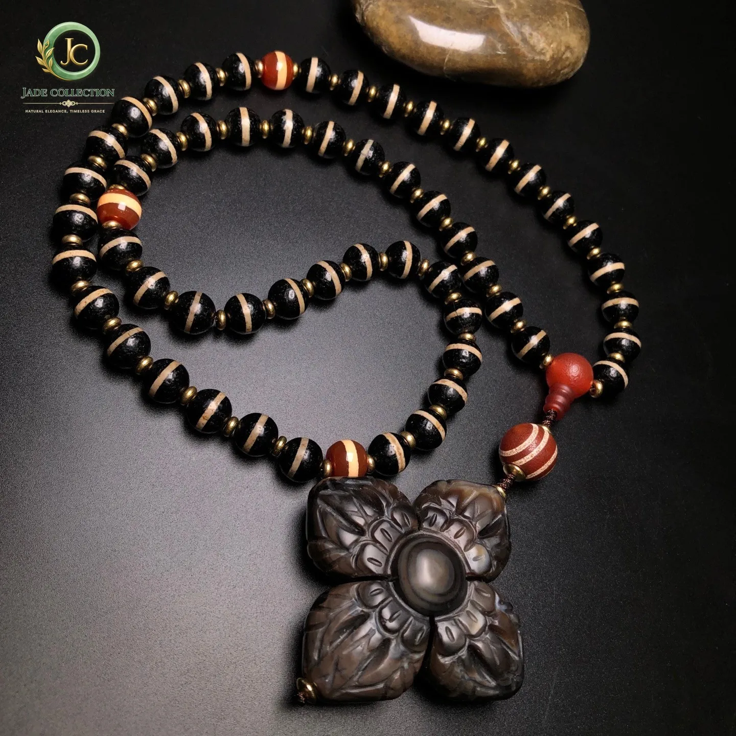 Rare Tibetan Buddhism Agate Cross Vajra Dzi Bead Amulet Necklace Pendant Z3895