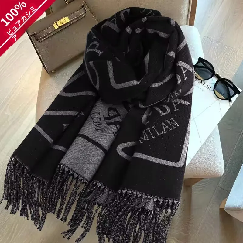 ladies-double-sided-camere-scarf-faionable-letter-design-warm-winter-spring-autumn-korean-sle-wrap-versatile-wool-ne