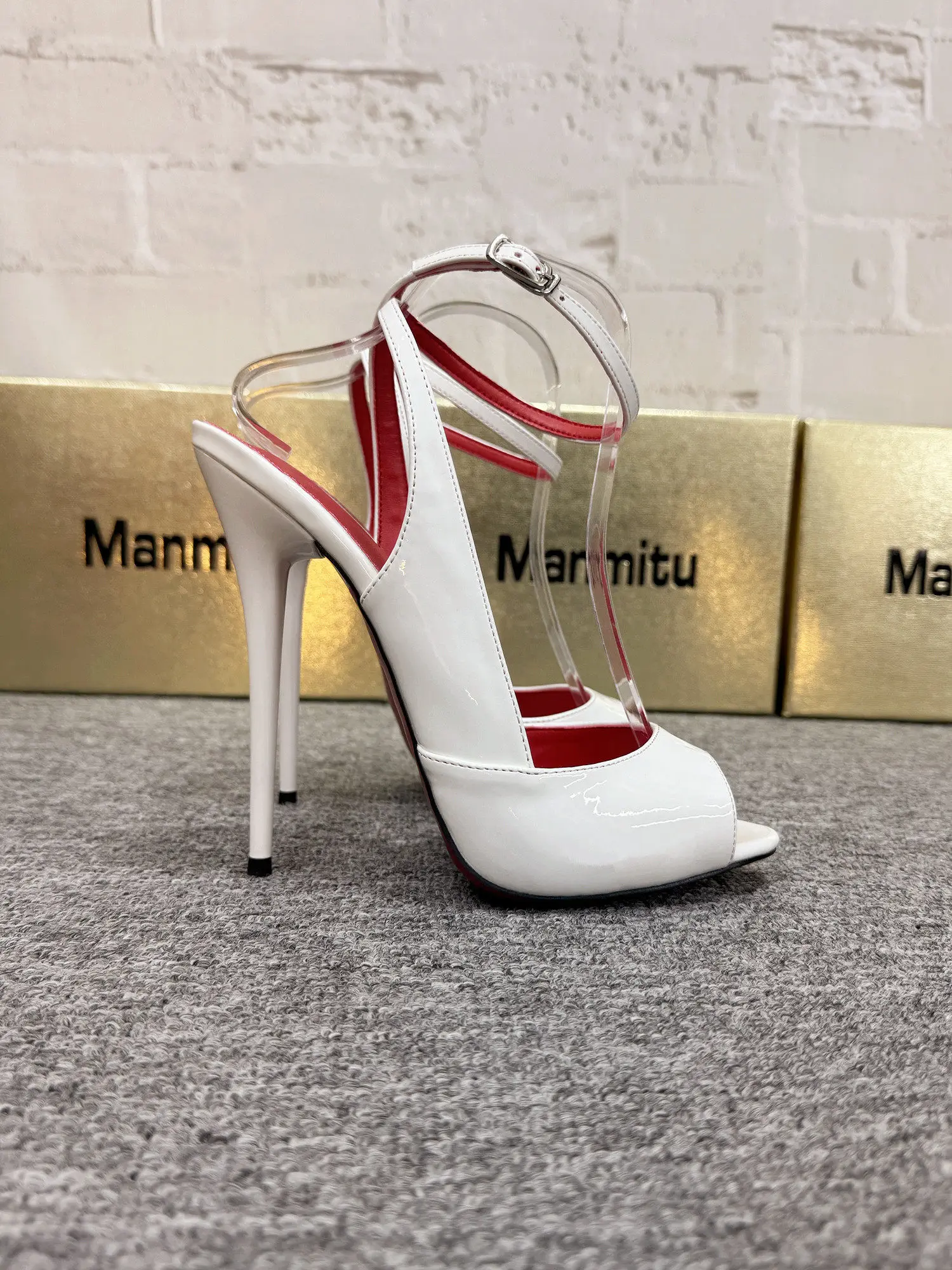 Neue 12 cm hohe, ultrafeine Fi – Patent Leather Pump Bewertung und Preis