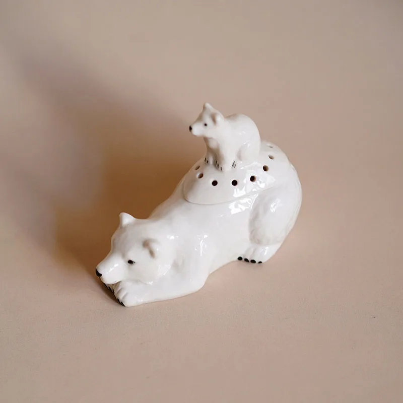 Nordic white ceramic polar bear shape jar ornaments living room kitchen bedroom tabletop seasoning jar tea storage crafts gifts