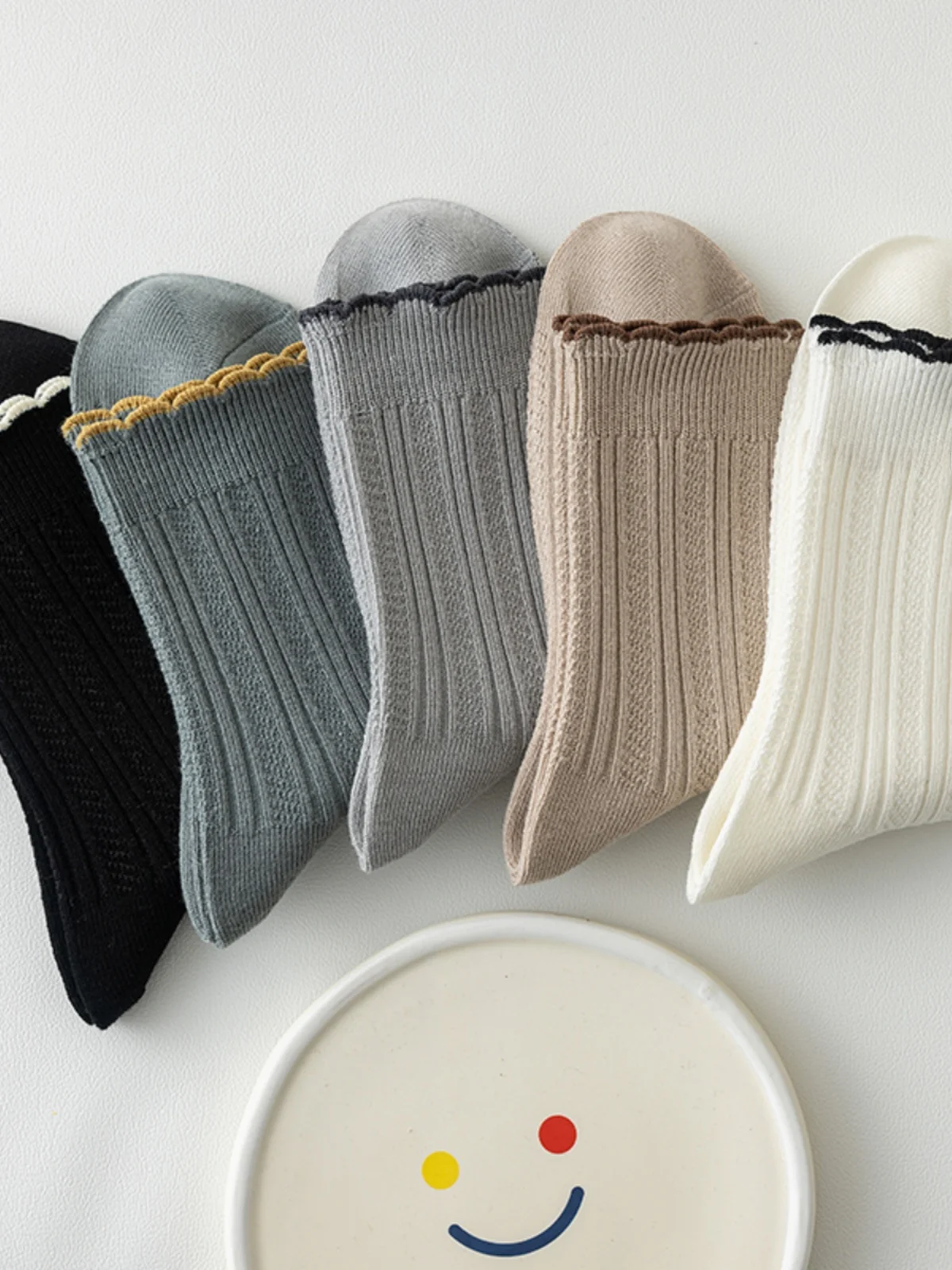 Women's Mid-Calf Stripe Pattern Bamboo Fiber Lace Socks Breathable Moisture Wicking Simple Match Long Socks Autumn Winter