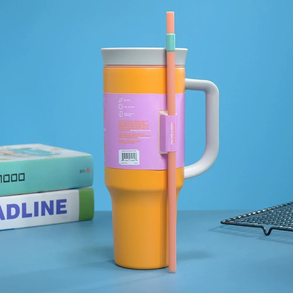 

Double-layer Vacuum Insulated Cup 40oz Car Cup Outdoor Sports and Fitness Drink Cup Car Hot and Cold Straw Water Cup