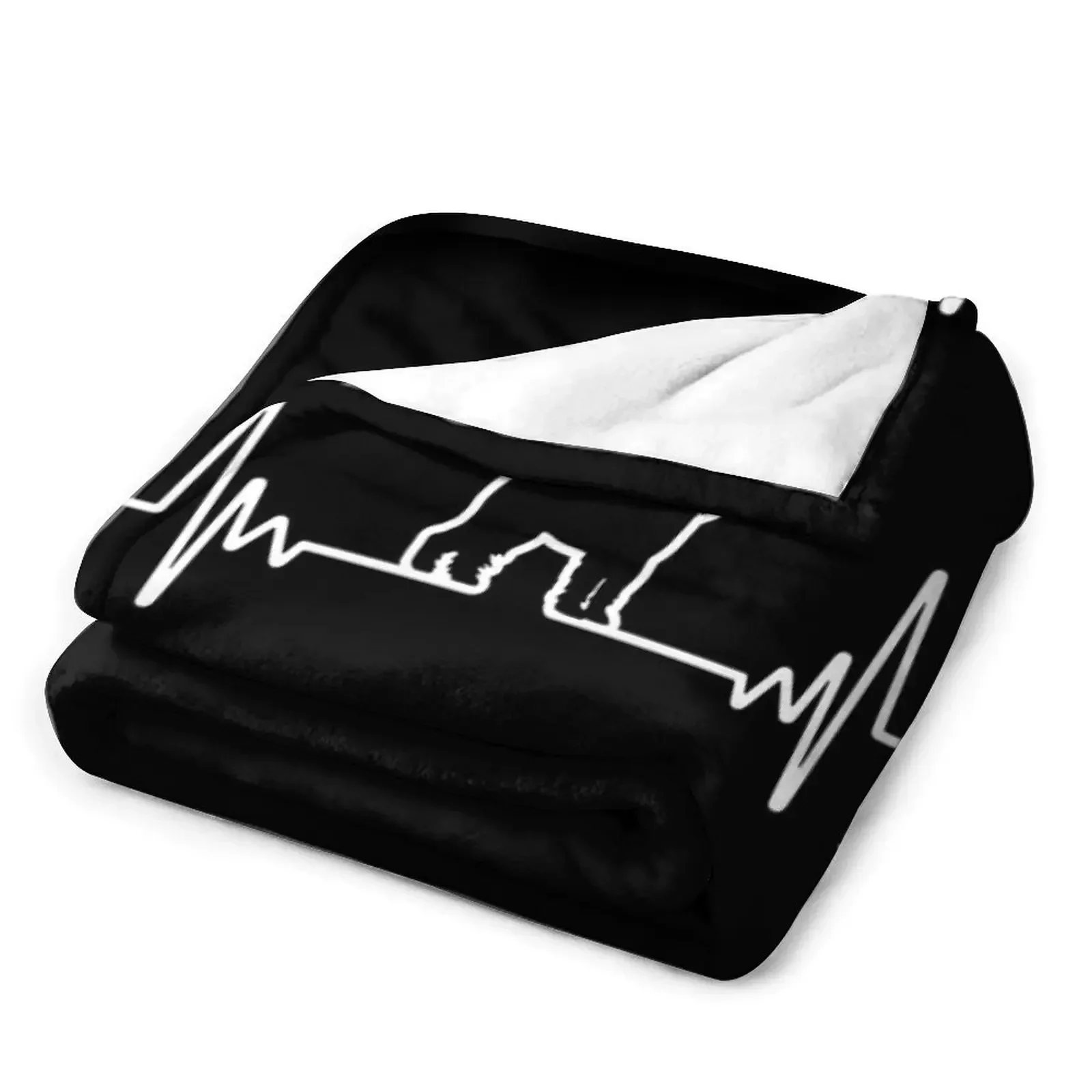 Minimalist Heartbeat Brussels Griffon Throw Blanket Thermal Comforter Luxury St Sleeping Bag Polar Blankets 3
