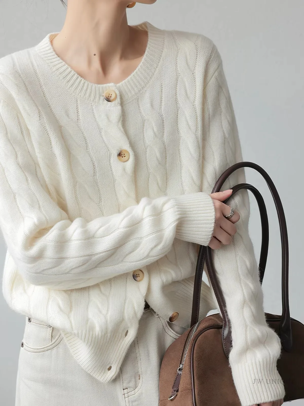 Cashmere cardigan women's 2026 autumn and winter new knitted 100% wool thickened loose sweater jacket top