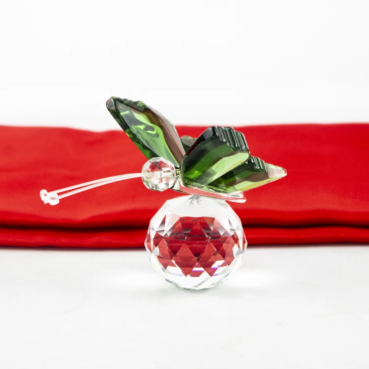 Factory Wholesale Clear Crystal Ornaments Butterfly Shaped Paperweight for Wedding Decorations
