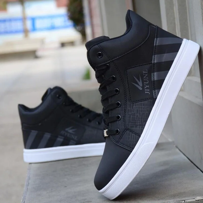 High-top Breathable Shoes Men Skateboard Shoes Men fashion Sports Casual Leather Shoes Homme Waterproof Chaussure Sneakers Male