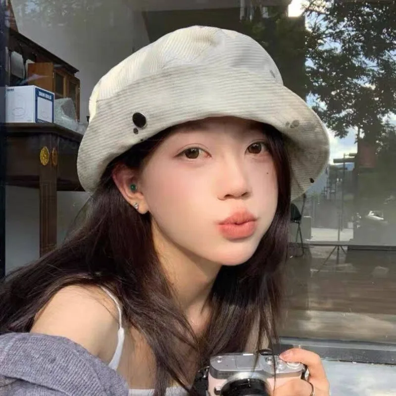 

Рыбацкая кепка с граффити в стиле ретро, женская осенняя модная универсальная теплая панама, милые и милые темпераментные шляпы художника