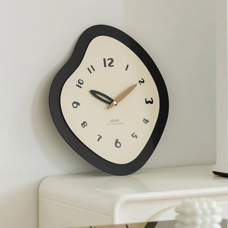 Wooden Wall Clocks Simple Creative Irregular Shape Design Silent Noise-free Wall Clocks Modern Living Room Home Decoration