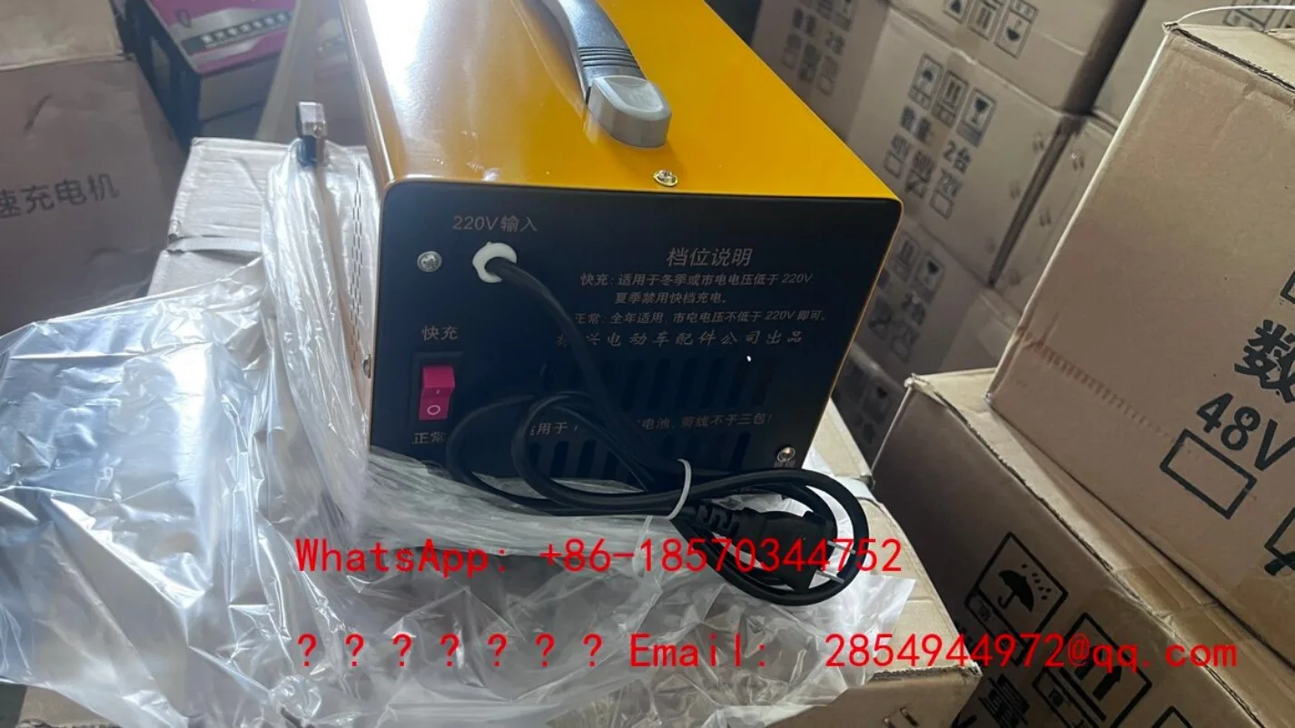 Electric Forklift Special High-power Charger 60 Volts 48 Volts 72 Volts Charger view 4