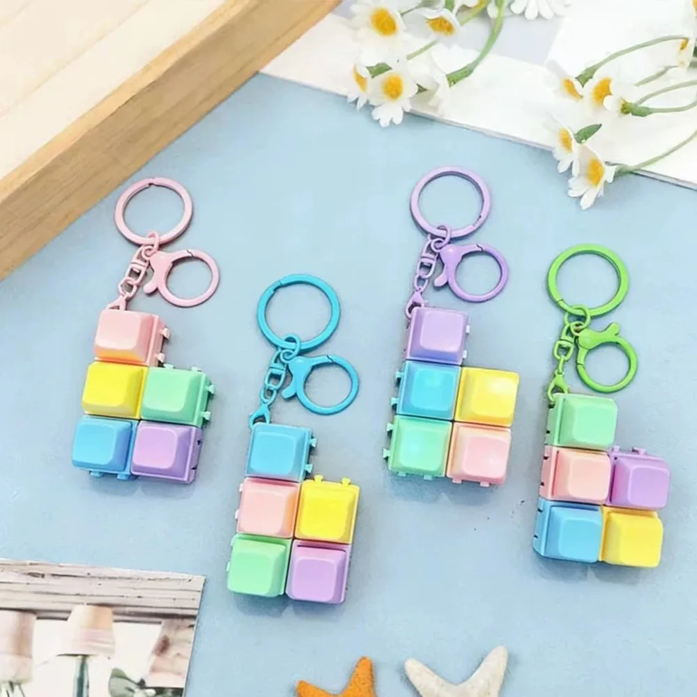 Detachable Macaron Color Keycap Fidget Keychain Clickable Mechanical Keyboard Toy DIY Splicing Stress Relief Pendant for Bags