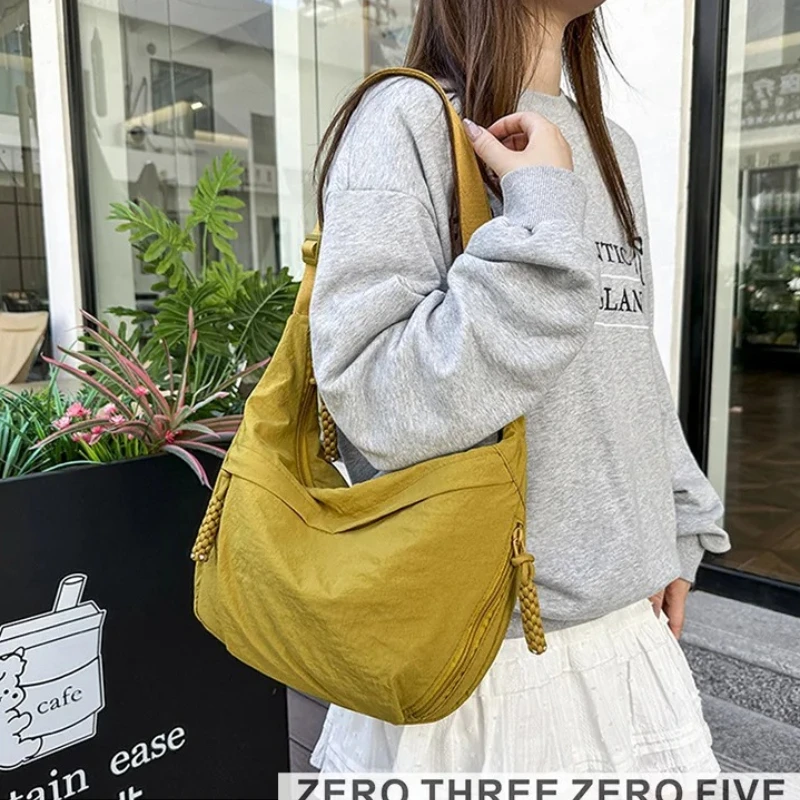 Lässige Umhängetaschen für Damen, leichte Schultertaschen, große Handtasche, Reisetasche, Damen-Geldbörsen – Detail 2