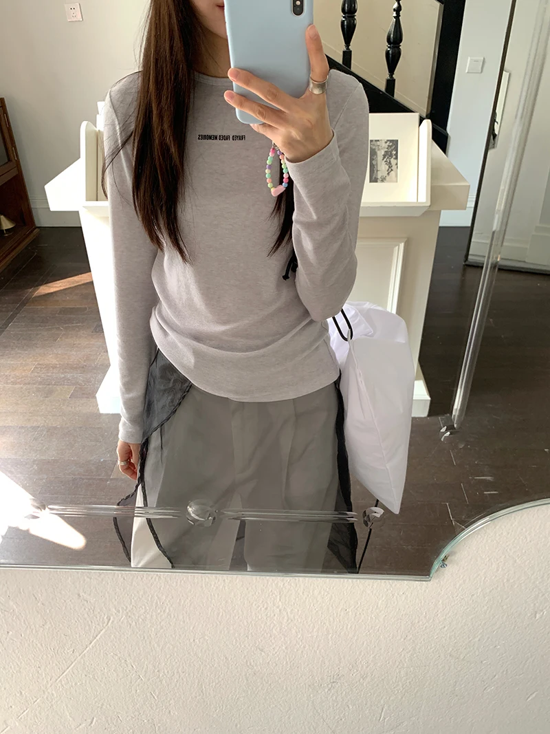 

Весенняя женская повседневная свободная футболка с круглым вырезом и длинными рукавами с принтом в виде букв