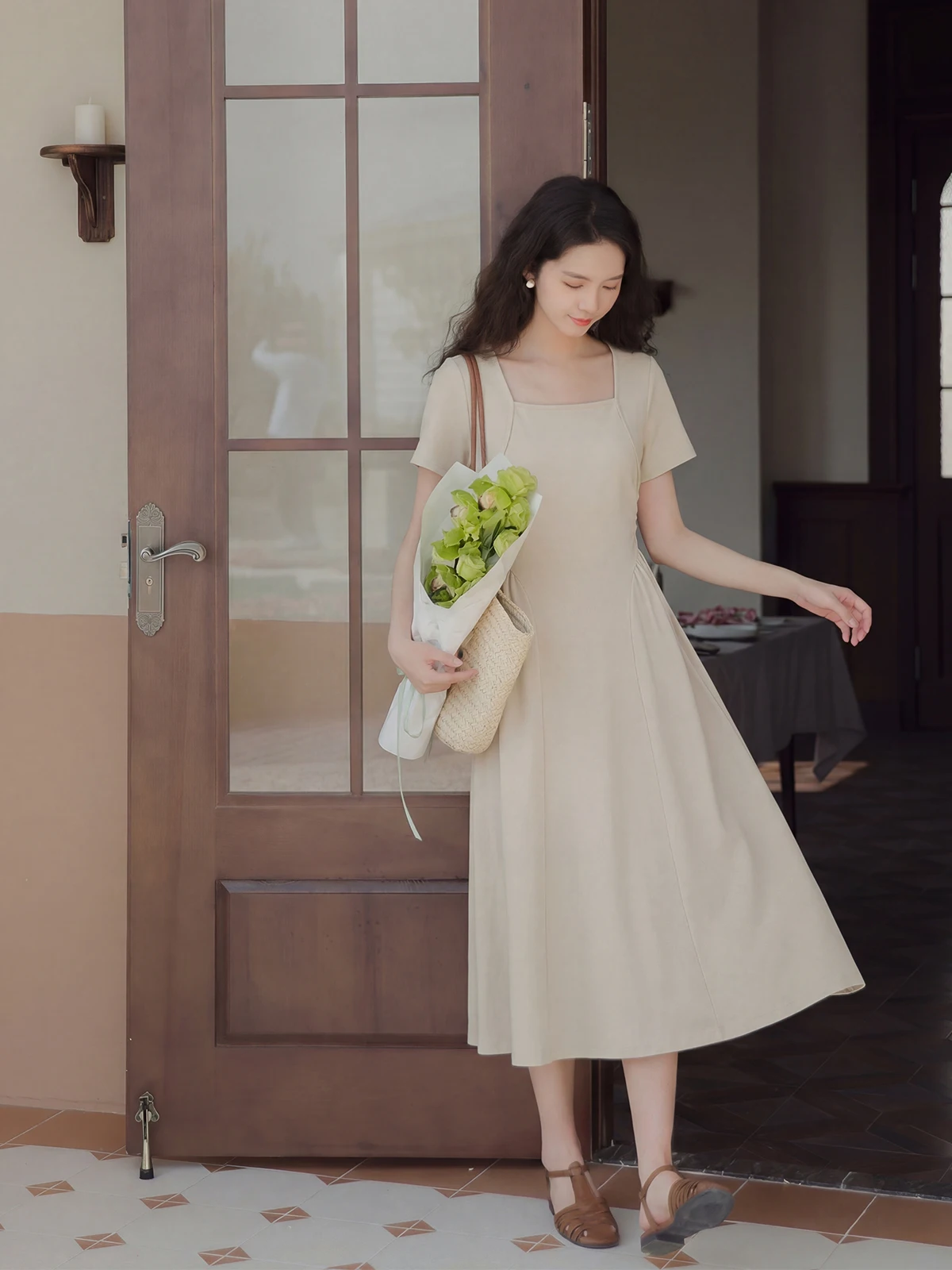 

Meng Ning Gentle Breeze Square Collar Short Sleeve Apricot Dress Women Summer Waist Cinching Slimming Midi A-Line Skirt