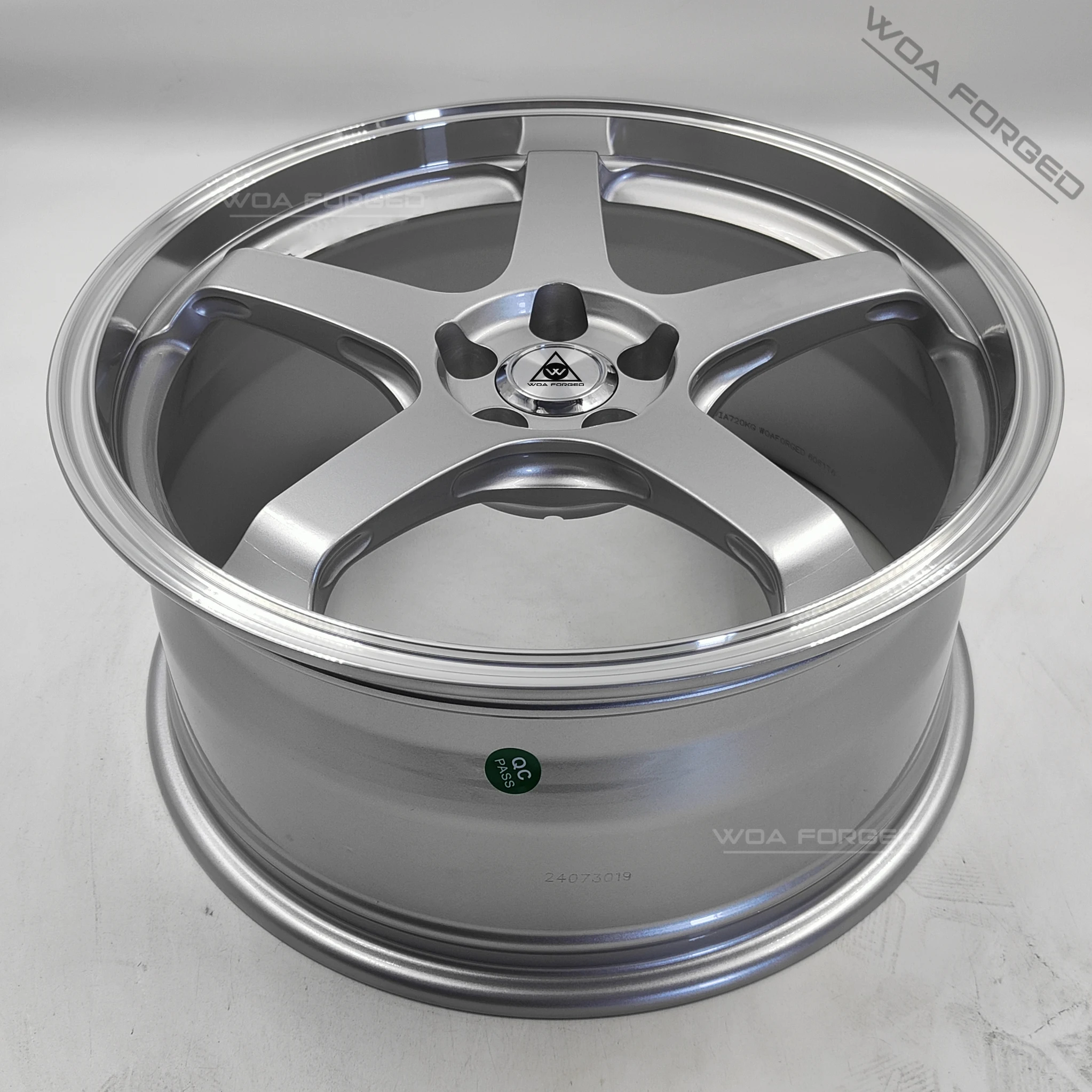 

Motion Lightweight Super Silver GT Forged Wheels Toss up the Competitive Style Custom High Quality 19 20 21 22 23 for ADVA GT