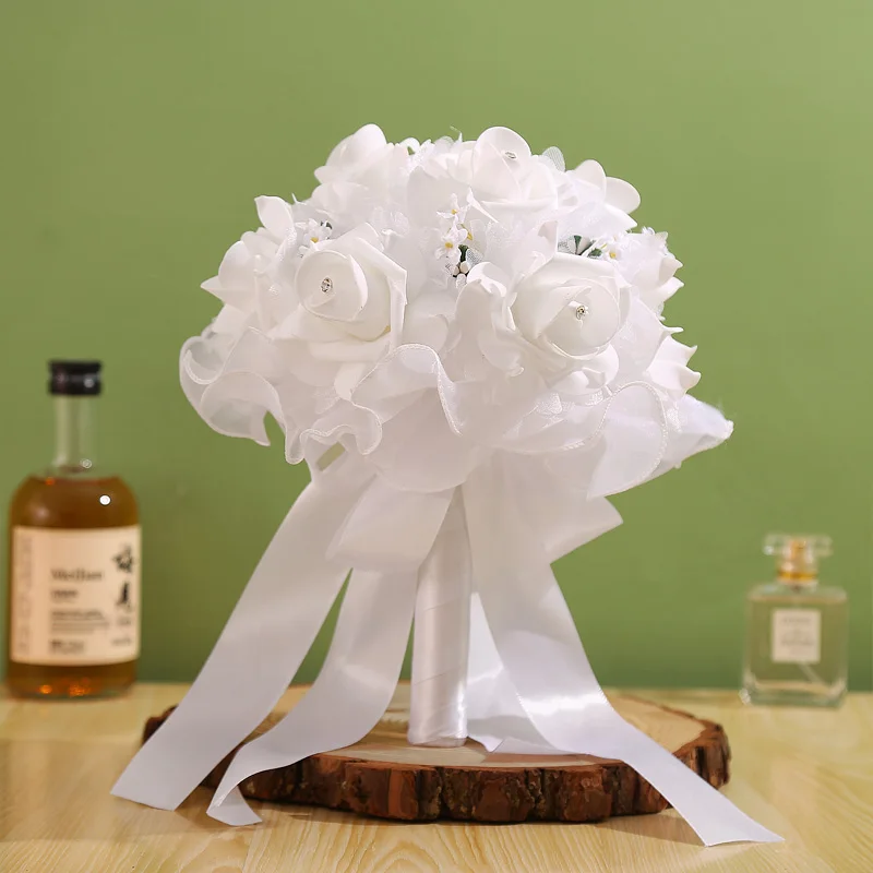 

A bouquet of wedding flowers, bridal props, wedding romantic decoration, suitable for banquets, engagements