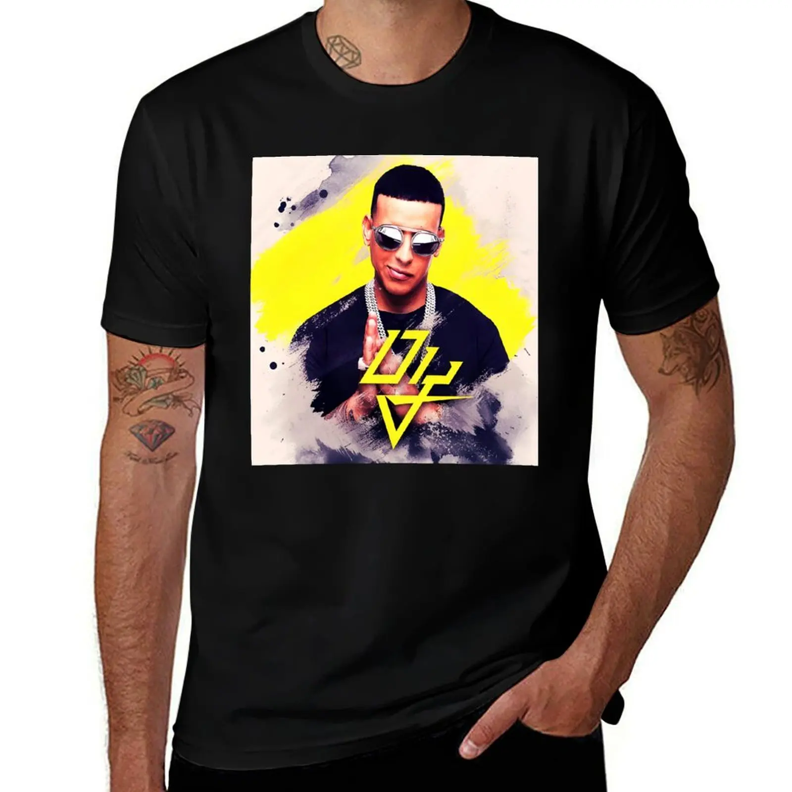 

Daddy Yankee T-Shirt man t shirts cotton man t shirt graphic man t shirts for men T-shirt