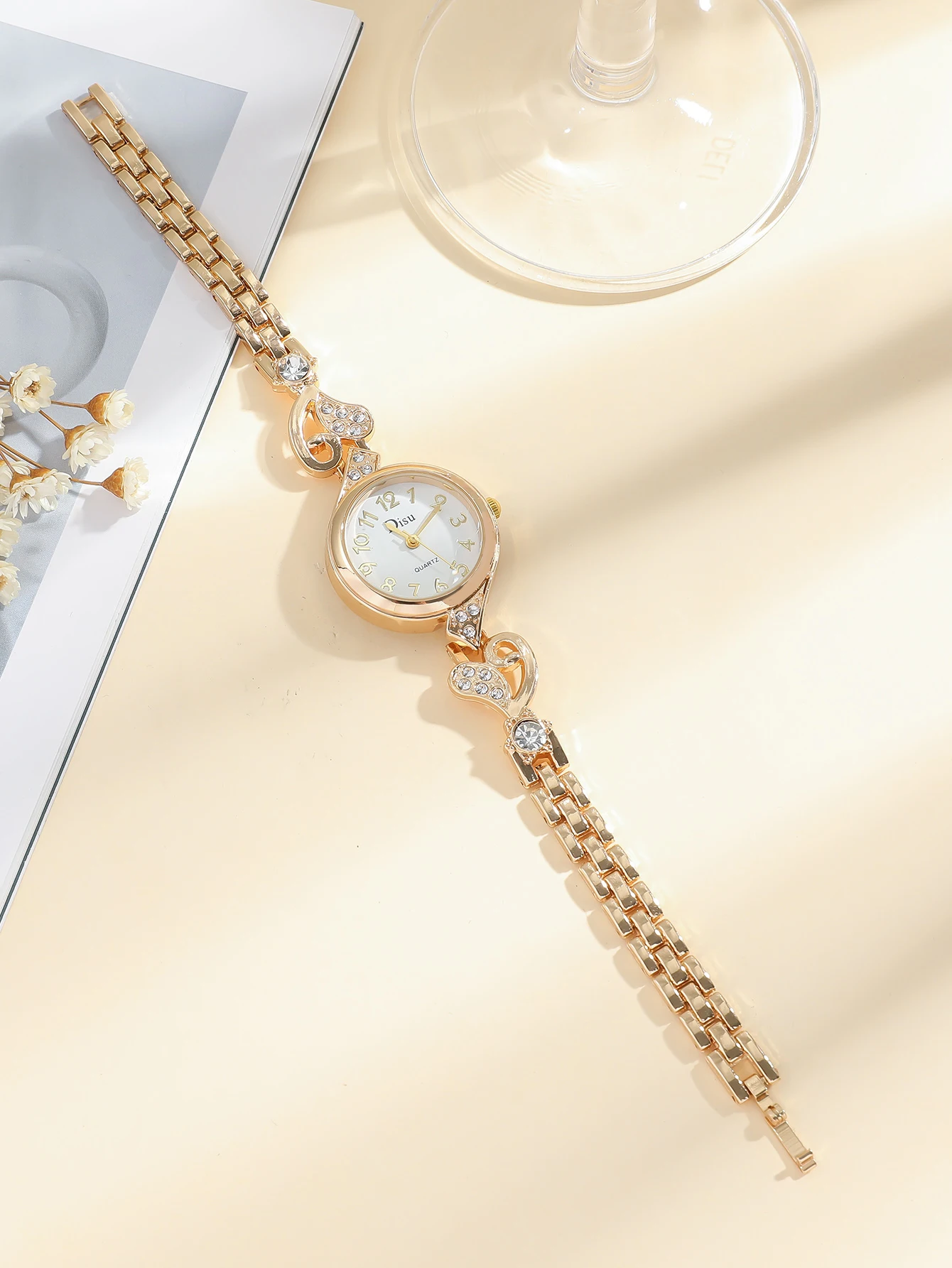 A Classic Fashion Love Bracelet Quartz Watch For Women With Rhinestones. For Daily Life