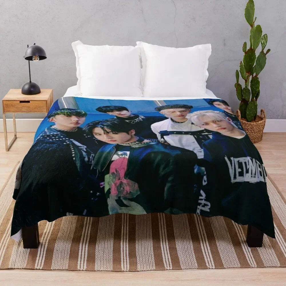 

# skz Throw Blanket Furry Giant Sofa Blankets