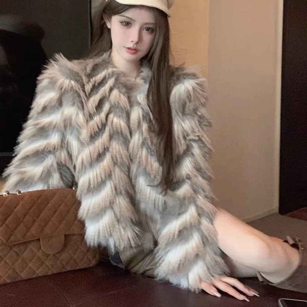 Fur Coat Women Plush Environmental Protection Faux Fox Fur Cardigan Jackets For Women's Winter High Grade Temperament Loose Tops