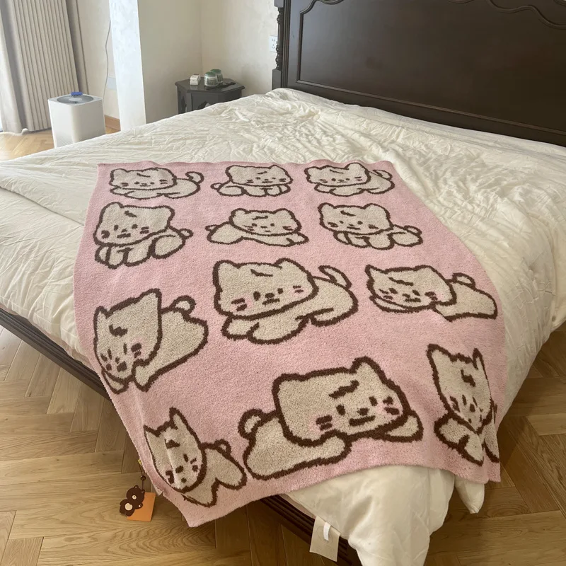 

Cute Cartoon Printed Half Flannel Blankets Cozy Office Living Room Soft Cover for Girls Single Nap Blanket for Travel Home