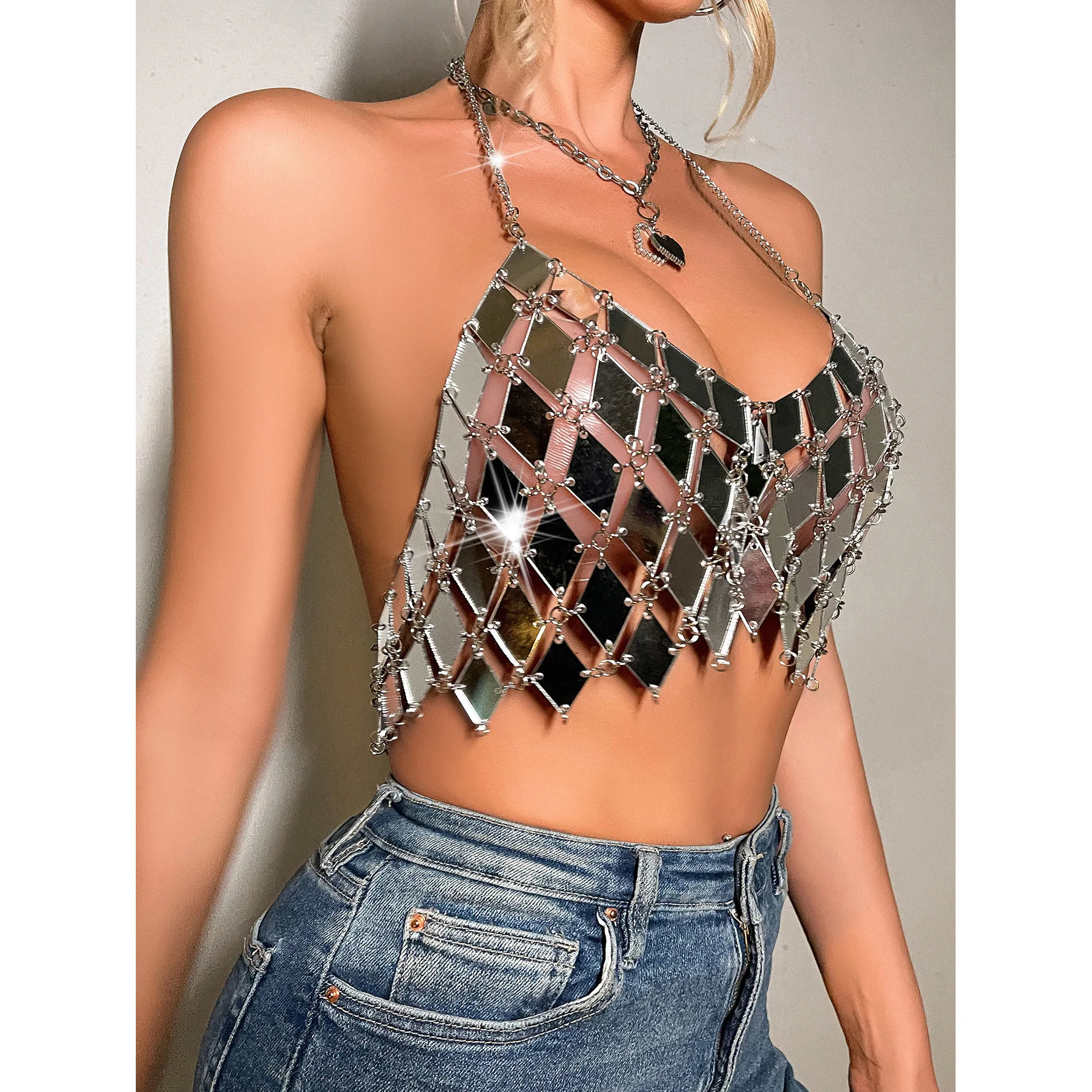 Sexy diamant perle camisole gilet pour femmes Sexy à la mode dos nu chaîne bretelles diamant pièce Bustier soutien-gorge Rave fronde haut court