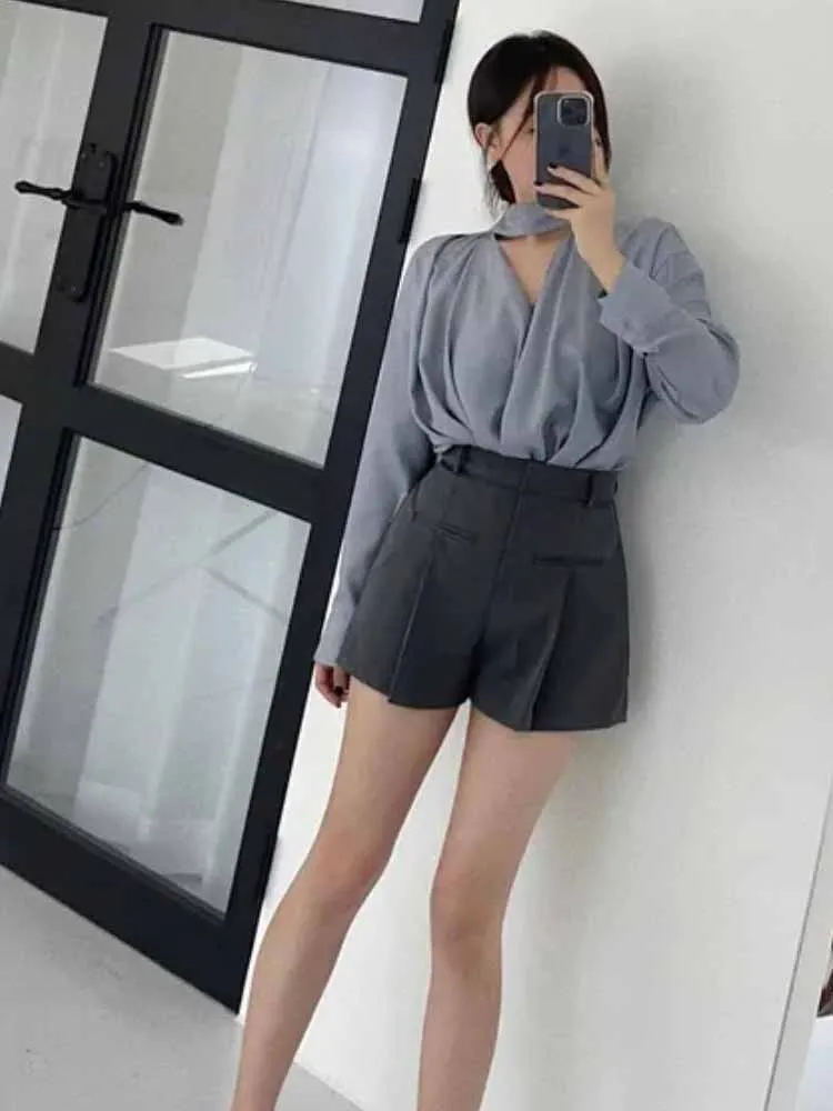 Spring Faion Women's irt And orts Set V-Ne Bubble Sve Loose Fit Pleated Top ort Pants Two-Piece Ensemble