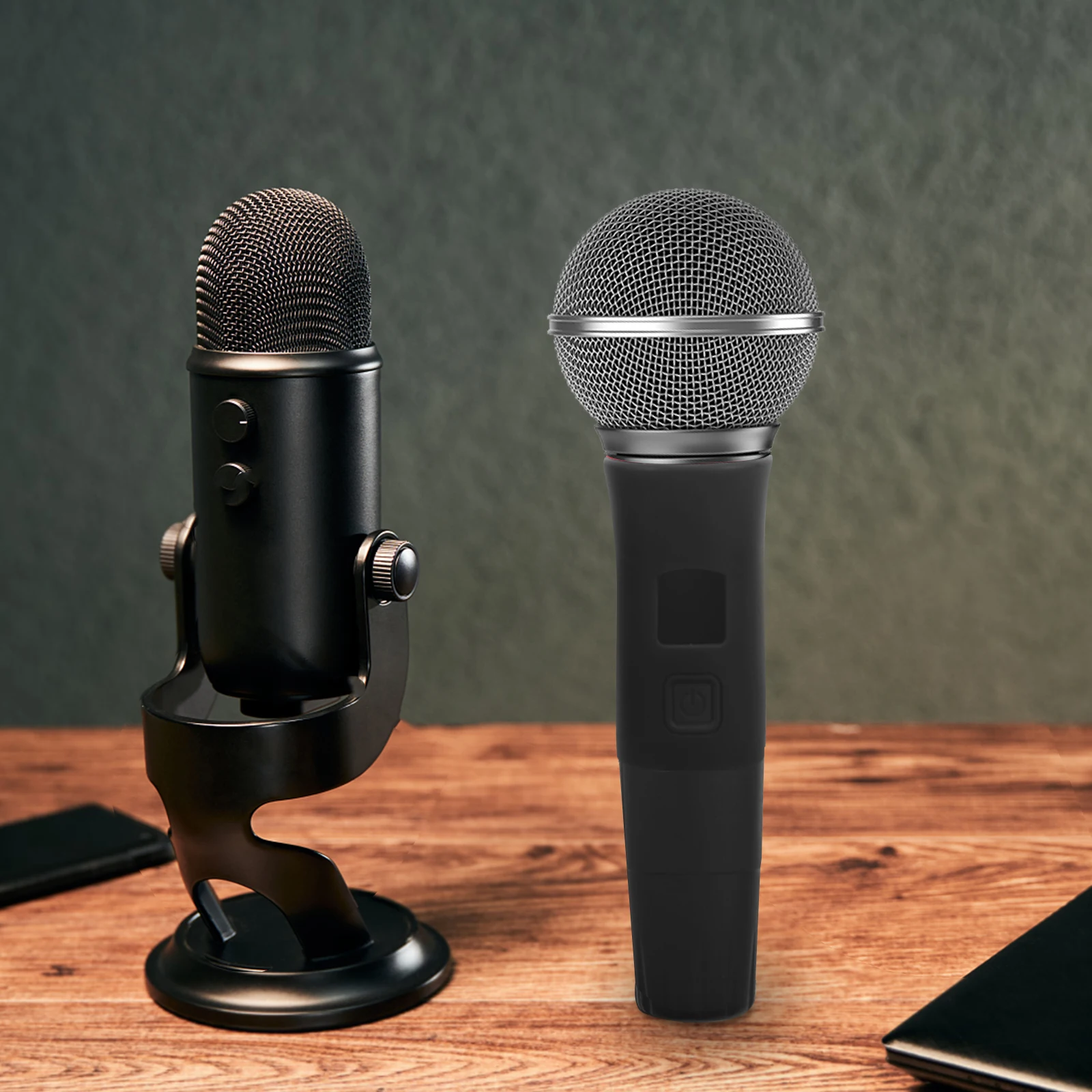 

1Set Wireless Microphone Handle Cover Silicone Protective Sleeve Shockproof Reusable for Ktv Stage Party Conference Interview