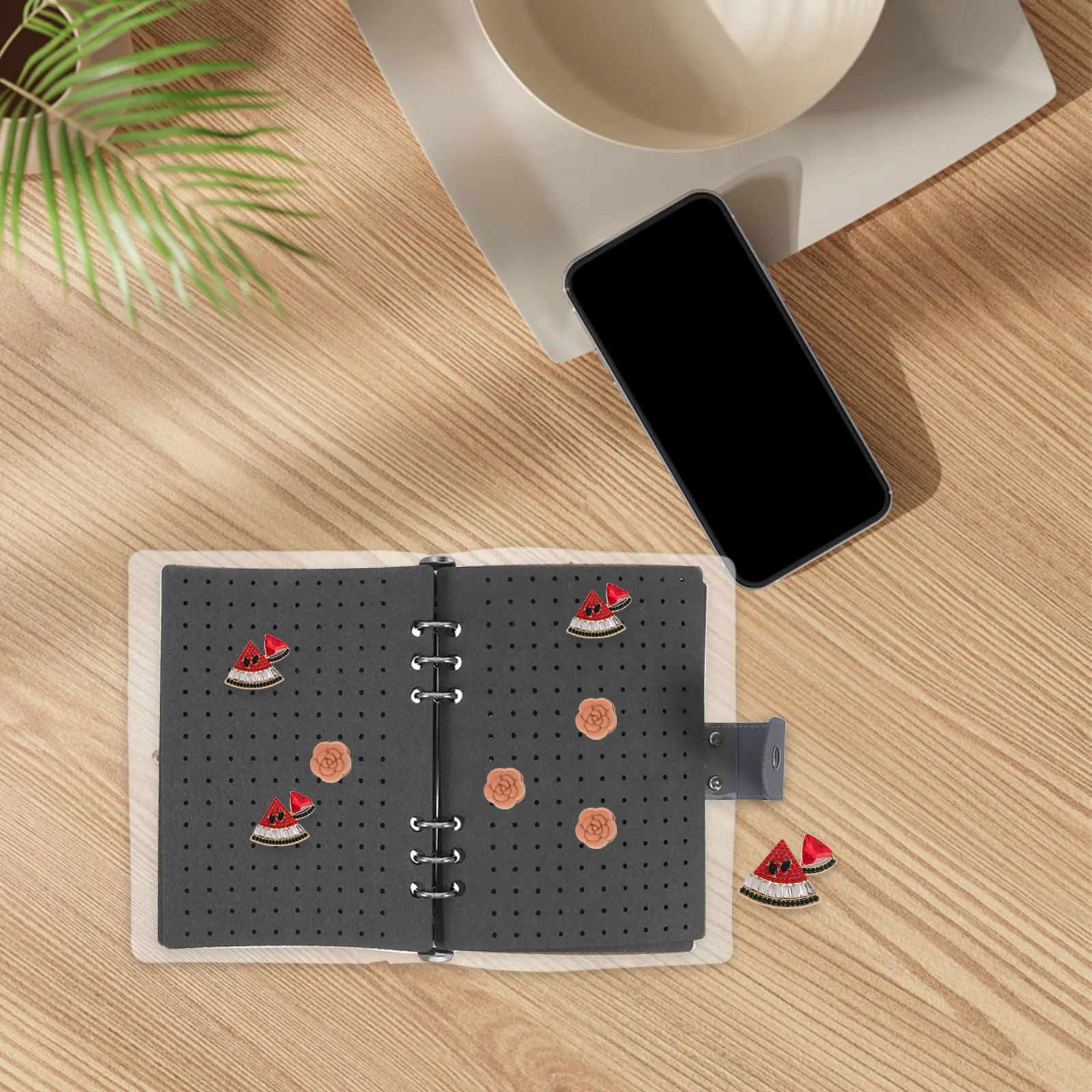 

Enamel Display Book Large Capacity Portable Trading Organizer Badges Storage Jewelry Holder For Desk Cabinet Drawer Pin