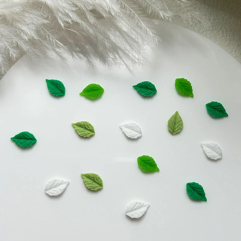 100 Pcs Cute Mini Resin Cartoon Simulate Leaves Flatback Ornament Jewelry Making Manicure Hairwear Accessories