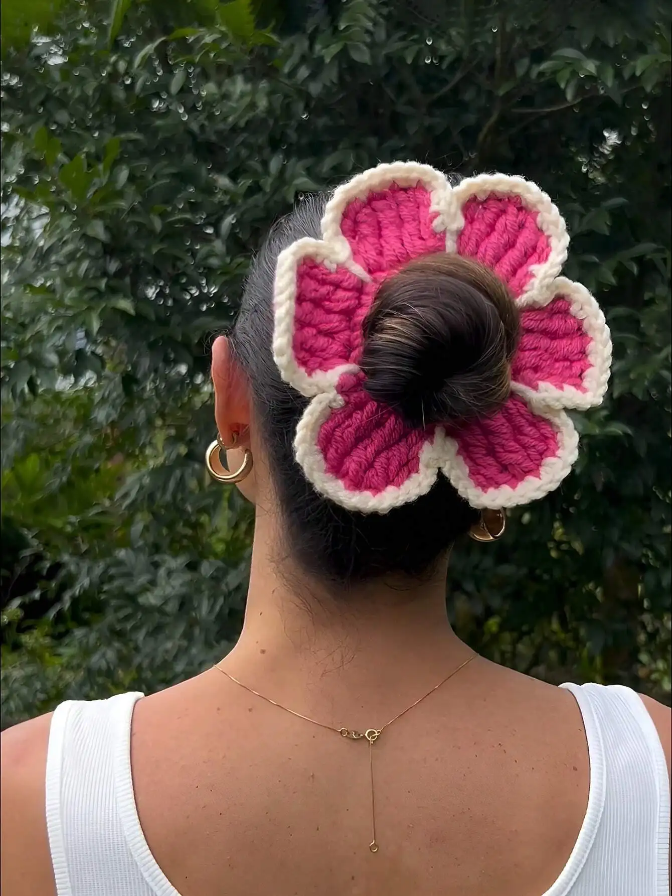 

1pc Handmade Floral Scrunchie, Elastic Hair Tie, Hair Accessory For Beach Outfit, Beach Vacation, Ponytail Beauty Home Hair Accessories Hair Rubber Bands