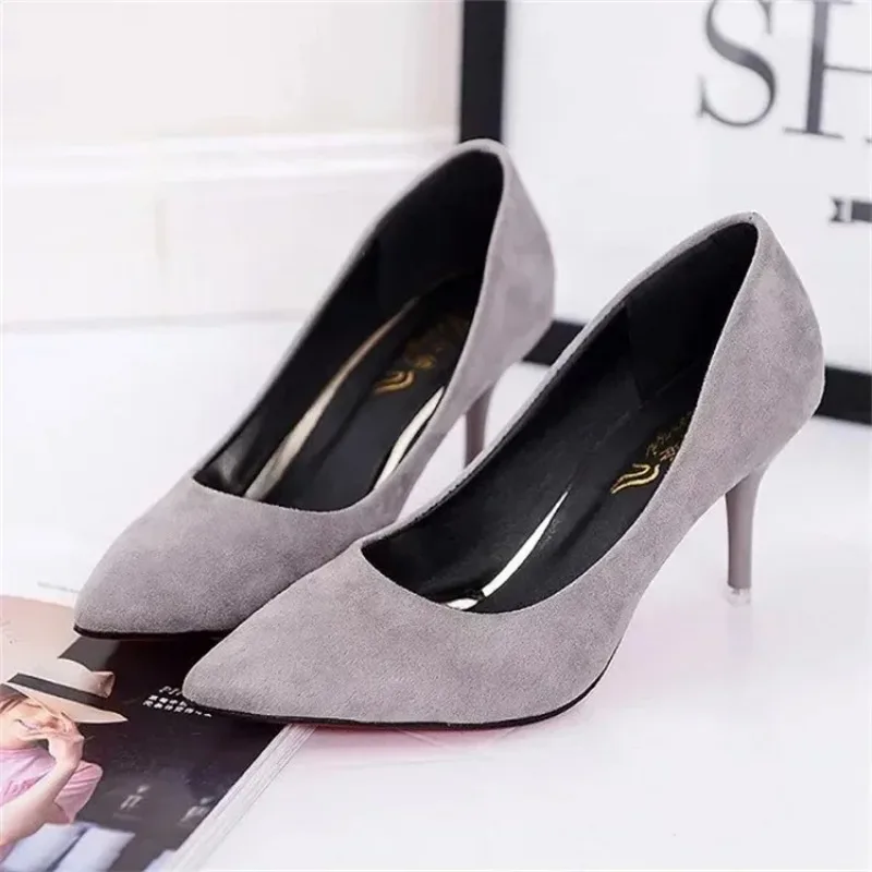 Large Size Women\'s Pumps Pointed Toe Patent Leather High Heels Dress Shoes White Wedding Shoes Thin Heels Basic Pump Red 1078C