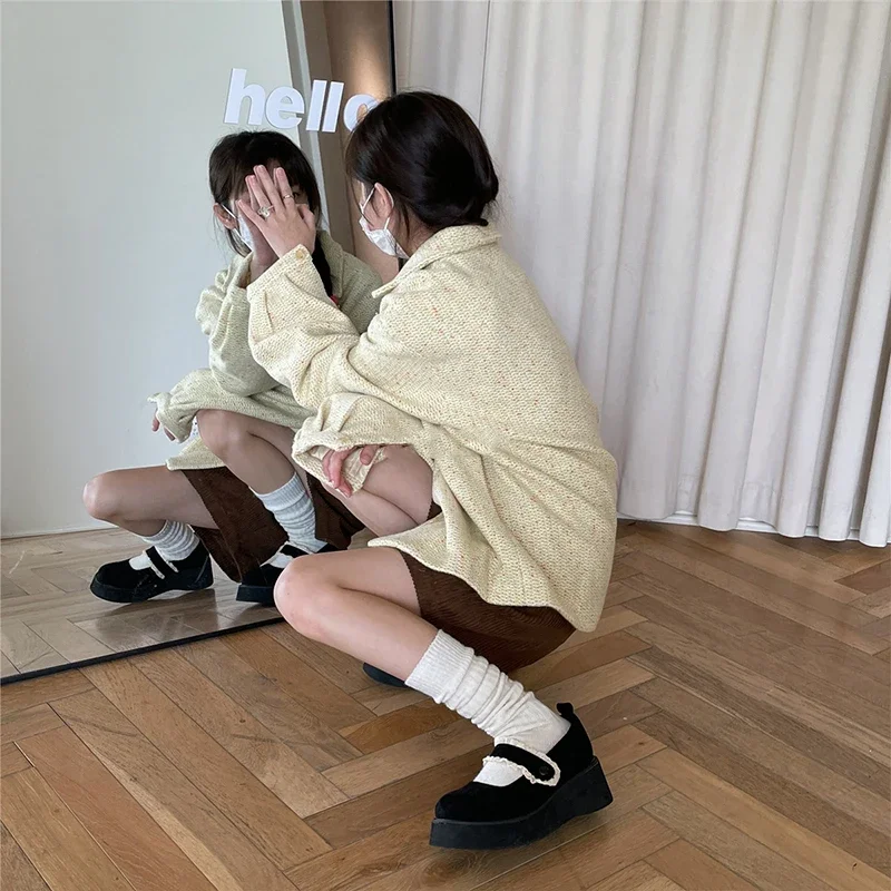 العجل الجوارب الخريف/الشتاء سميكة القهوة الملونة مكدسة الجوارب اليابانية طول الركبة الجوارب إبرة مزدوجة الجوارب للنساء