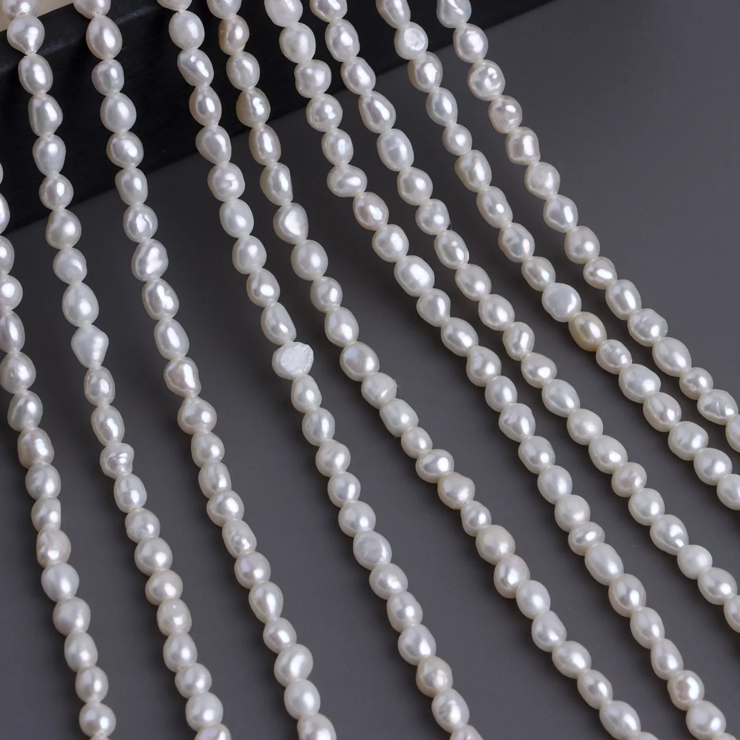 

Сильный свет, полный 4-5 мм, прямое отверстие, двусторонний светильник, натуральный пресноводный жемчуг, свободные бусины, маленький камень, материал «сделай сам»