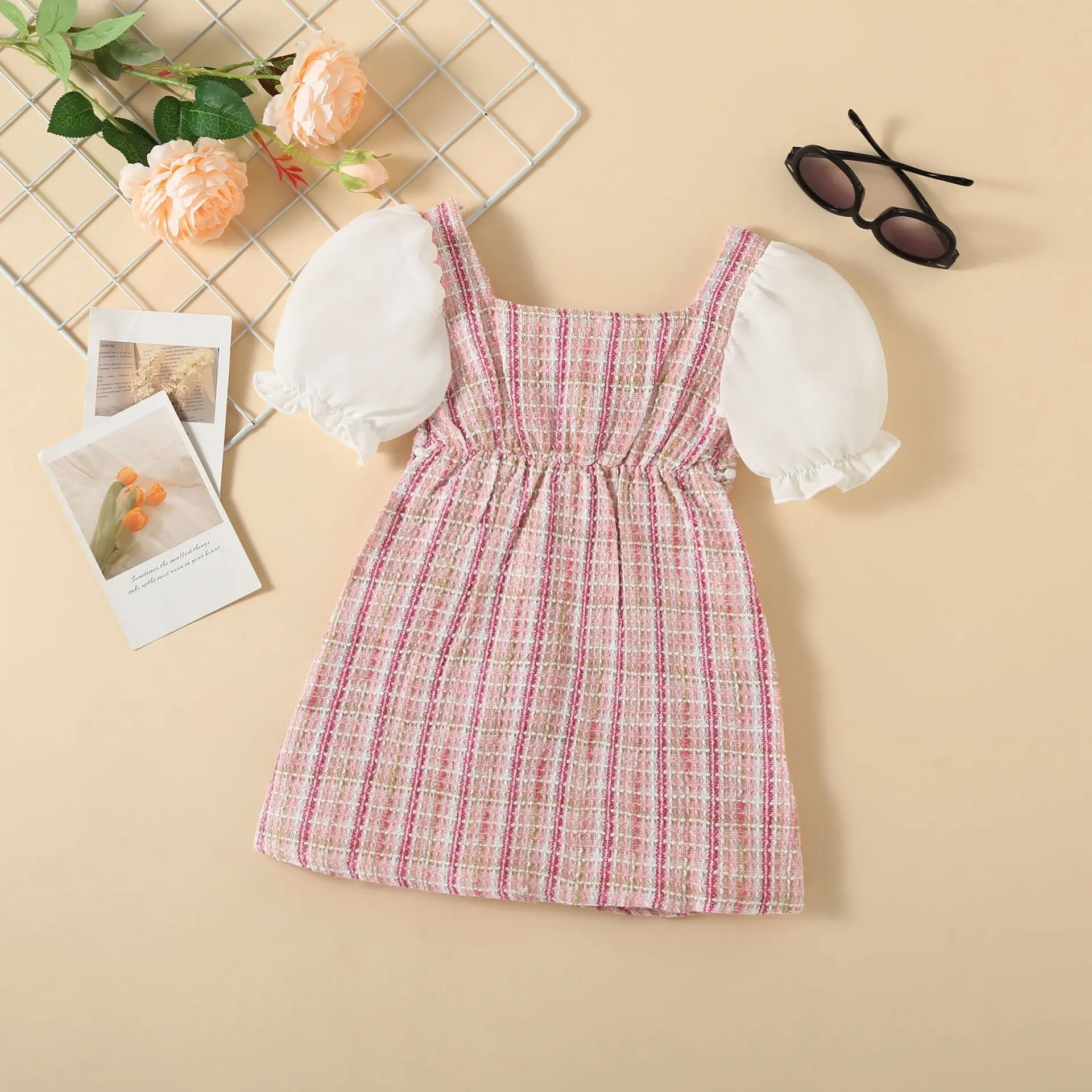Girls' Children's Clothing Dress Korean Style Small and Medium-Sized Children's Dress Plaid Pattern Pearl Buttons Small Pom-Pom Decoration Puff Sleeve Dress