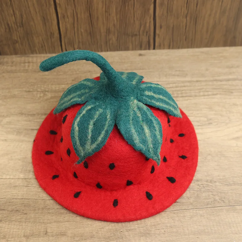 شخصية الشارع نمط الفراولة قبعة قبعة صوفية للرجال والنساء الإبداعية الأناناس هدية الأزياء التبعي قبعة #5