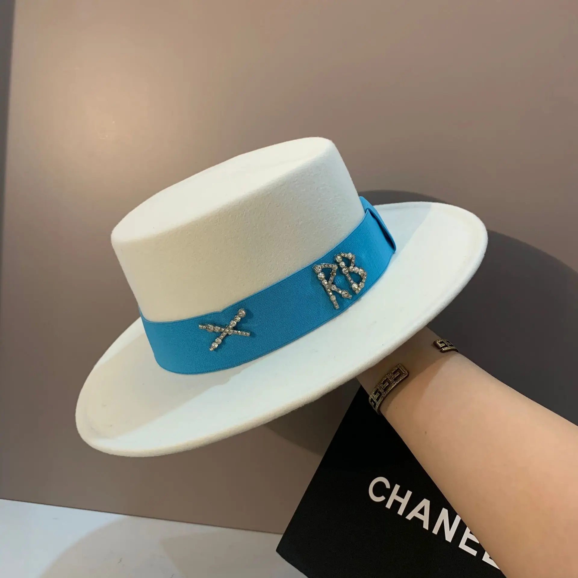 Flat Top Fedora Hat Colorful Letters Rhinestone Ribbon Spring New Style Men's Jazz Cap Outdoor Ladies Wholesale Wedding Hats