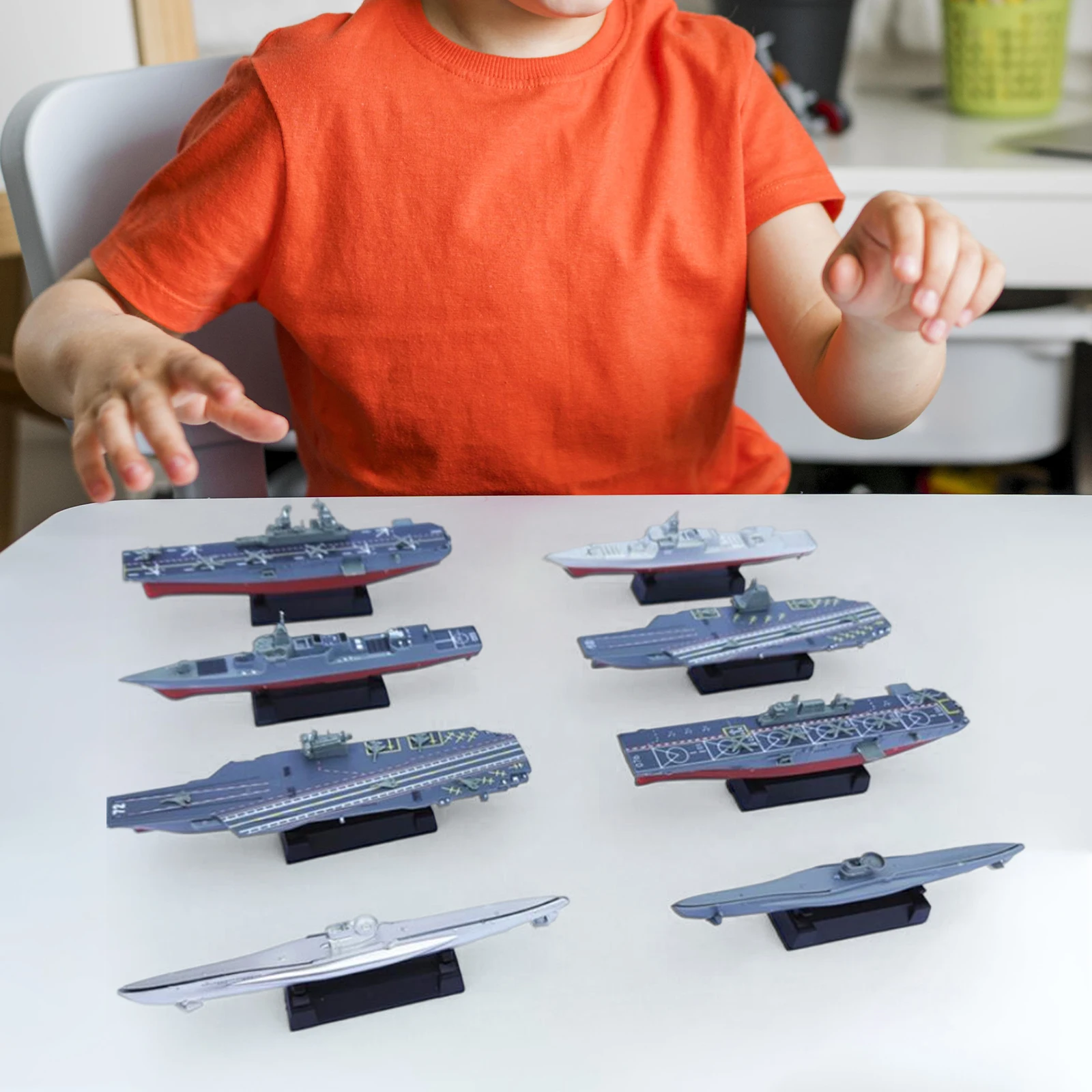 8 Pieces 4D Puzzles Aircraft Playset Play Model Set 4D Assembled Warship Model RealisticToy forBoy Girl Children Birthday Gifts