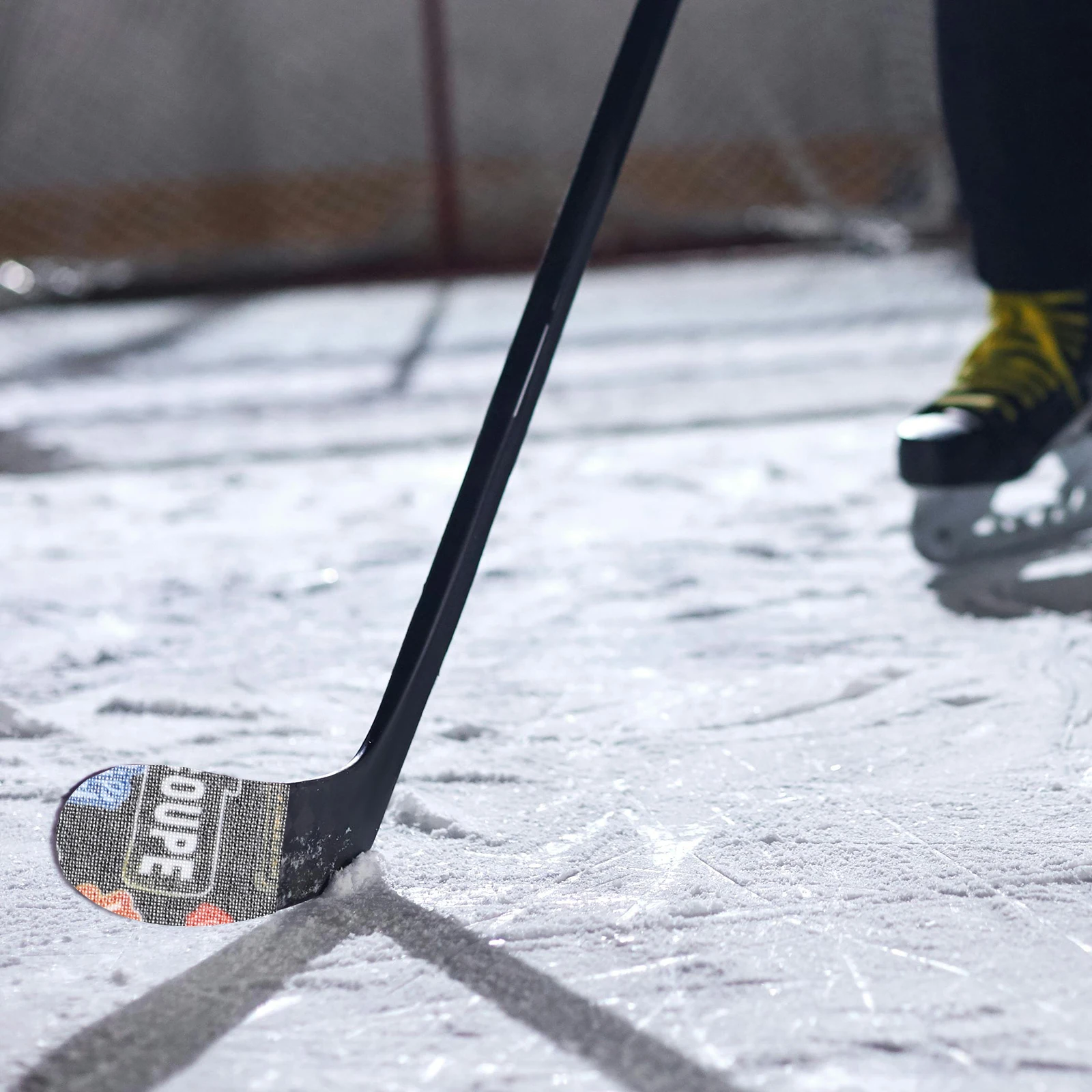 

Ice Hockey Tape Sticky Non-Skid Racket Protector Durable Reusable Easy to Use Perfect for Practice and Games Hockey Tape