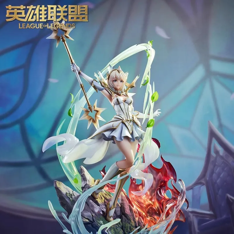 

Genuine and Brand New League of Legends LOL Elementalist Lux 1/7 Statue GSAS Co-branded Model in Stock