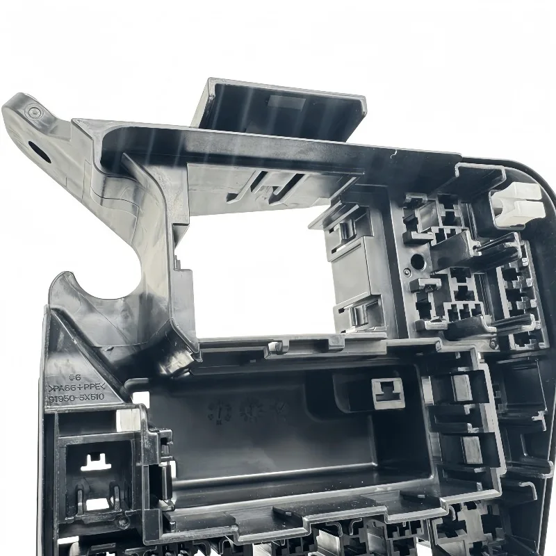 919503X510 Middle Layer Fuse Box Relay Module Bracket(Without Upper/Lower Cover & Relays) for Hyundai Elantra 2014-2016 i40 2013
