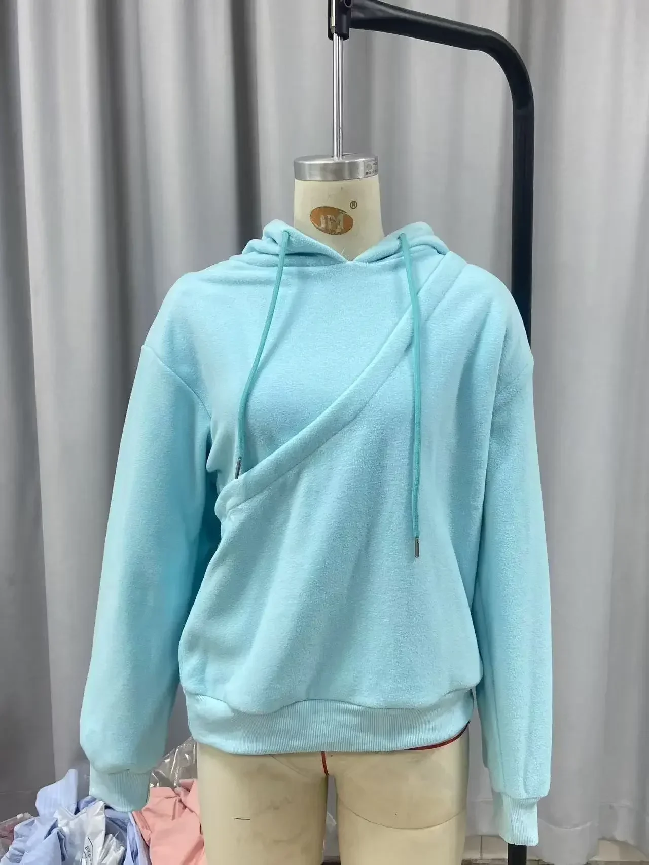Women Solid Hooded Fleece Oversized Pullover Sweatshirt With Pet Pocket Autumn Winter Casual Top Ladies Cozy