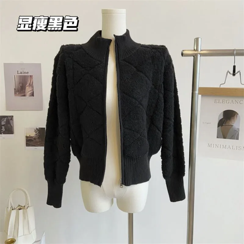 Street Zip-up Long-sleeved Cardigan Solid Color Women's Aesthetic Comfort Sweater Knitted Button Cardigan Women New Tops