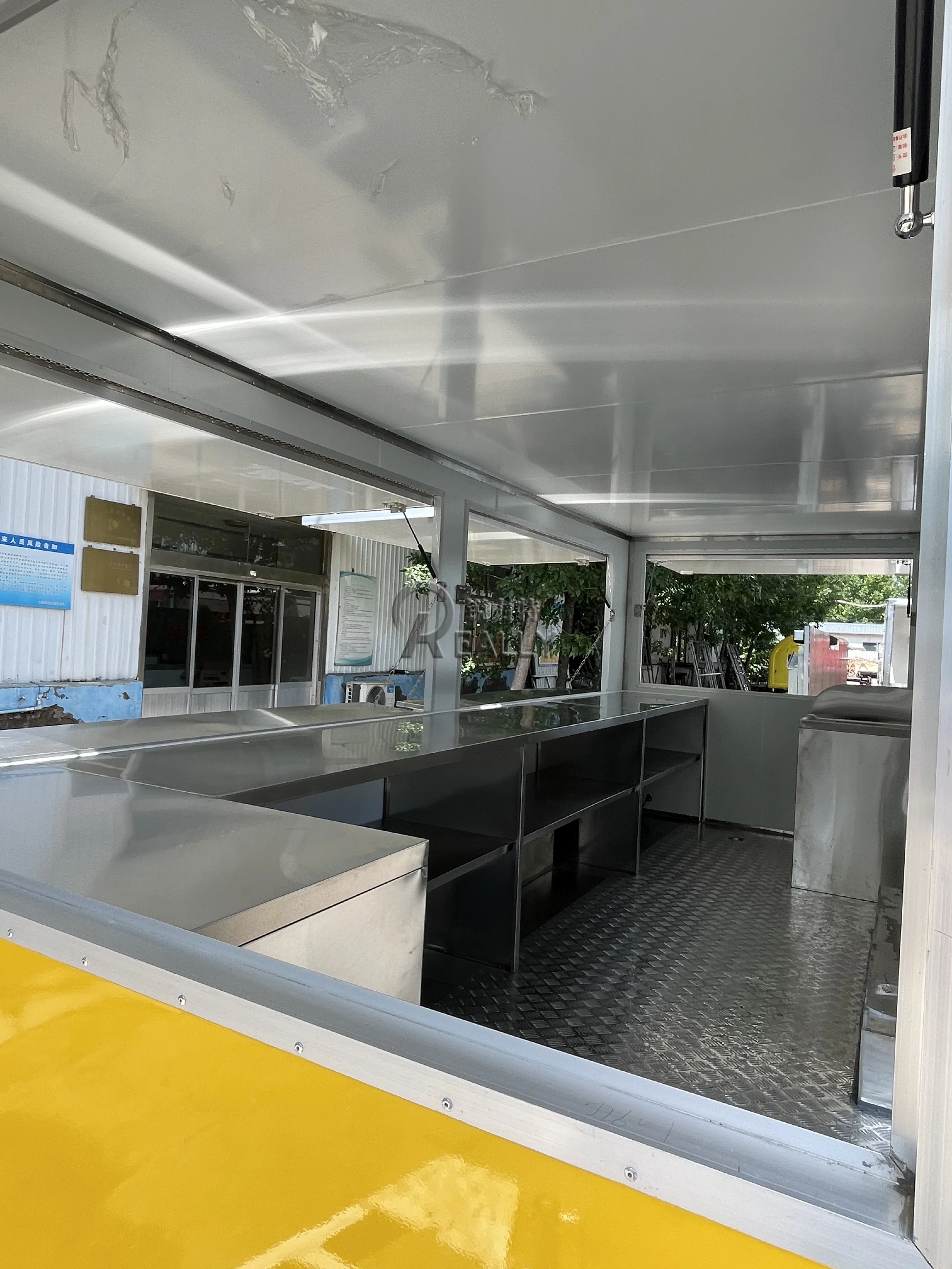 Street Snack Vending Equipment Coffee Food Trailer Hot Dog Carts Mobile Food Trucks for sale