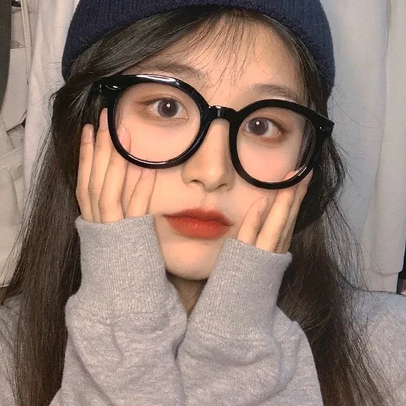 Vintage Black Frame Glasses Women Men Retro Oversized Round Optical Spectacle Plain Eyewears Anti Blue Light Reading Eyeglasses