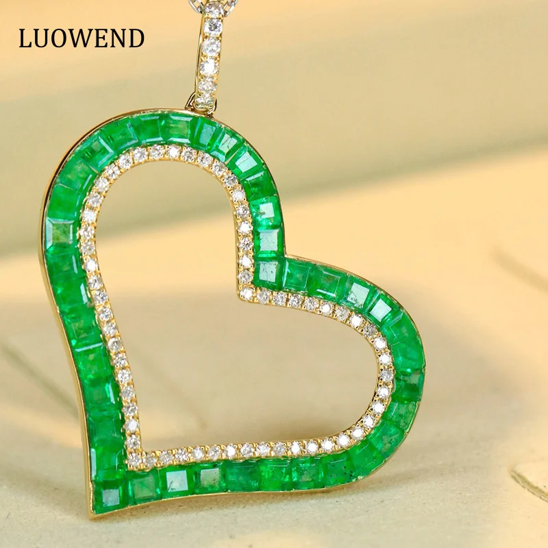 

LUOWEND 18K Yellow Gold Real Natural Emerald Luxury Gemstone Romantic Heart Shape Diamond Necklace for Women