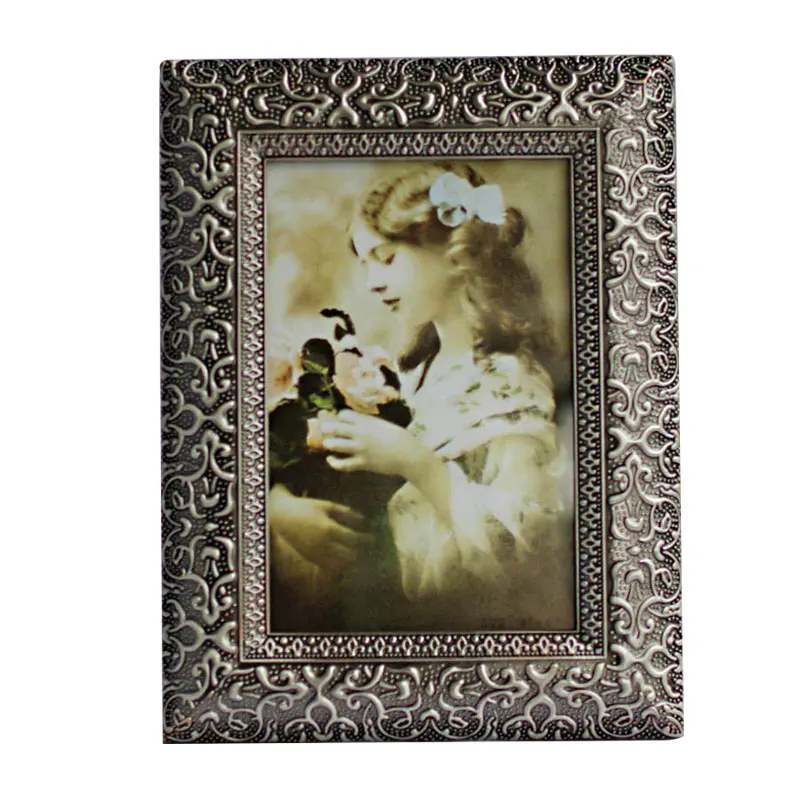Retro Relief Metal Photo Frame, Creative Setting Desk Study Picture Frame