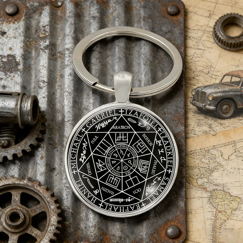 New Mysterious Celestial Symbols Keychain Unisex Geometric Pentagram 2D Flat Bag Key Pendant Keyring Retro Charm Couple Trinkets