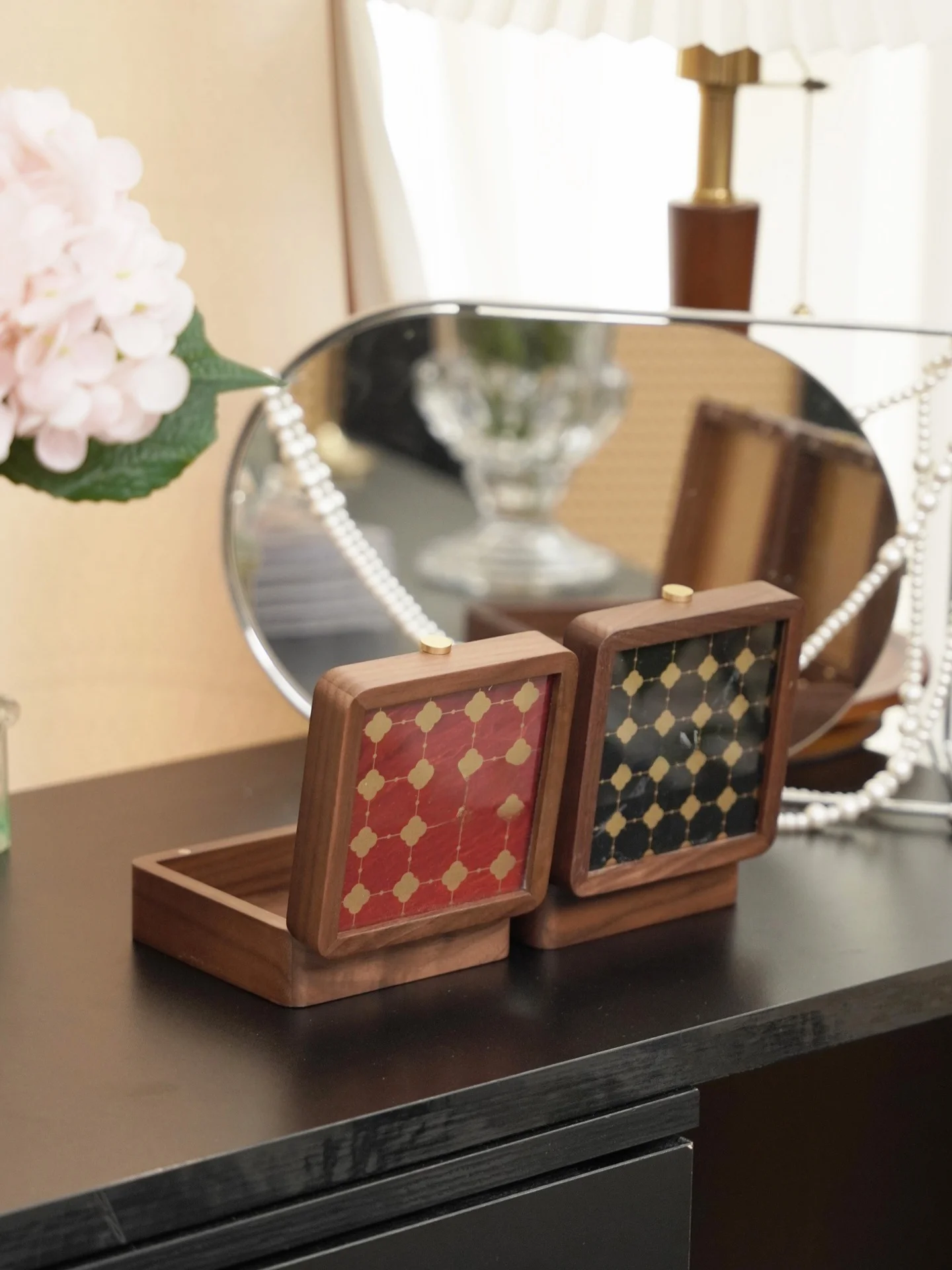 

Деревянная шкатулка для украшений ручной работы в винтажном стиле, портативная, удобная для путешествий, экологичная, органайзер для хранения для девочек, лучший подарок для подруги