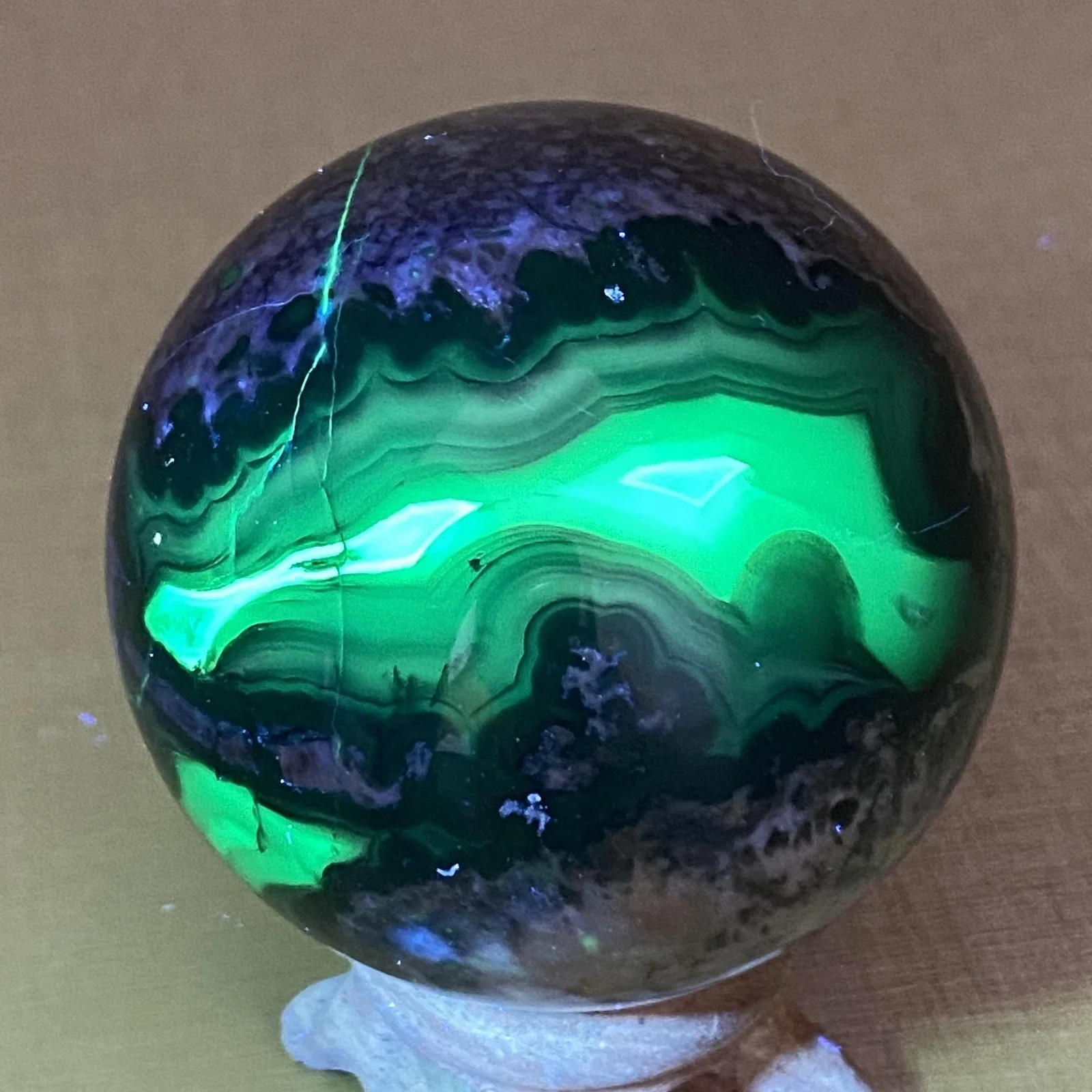 

Natural Formed!Fluorescent Agate Balls, Quartz Crystal Ore Balls, Minerals, Reiki, Healing