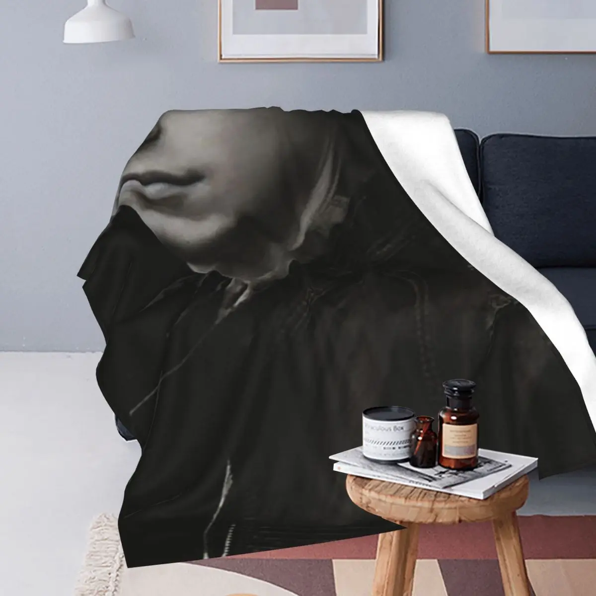 Evan Peters Pattern Blanket Flannel Sofa Throw Blanket Portable Throw Blankets for Couch Bedding Outdoor Throws Bedspread Quilt